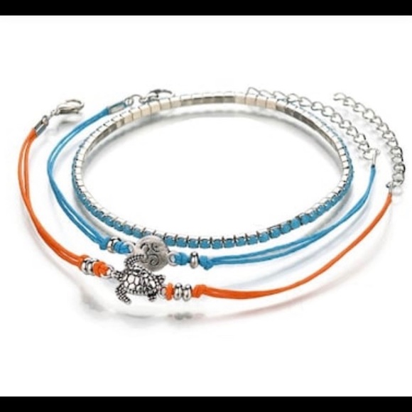 Woman’s 3 piece Anklets/Ankle Bracelets - Picture 5 of 5